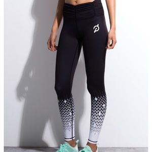Peloton scrunch leggings